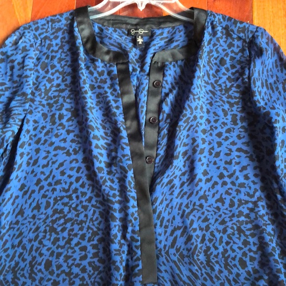 Animal print sheer top! - Picture 4 of 4